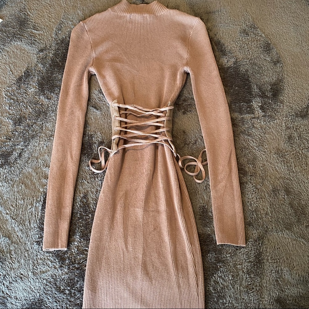 Small Guess light brown dress
